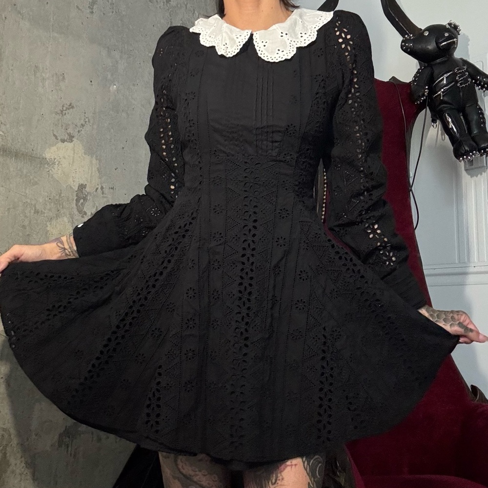 Good girl dress